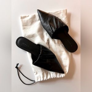 🖤VINCE Pointed Leather Mules🖤
